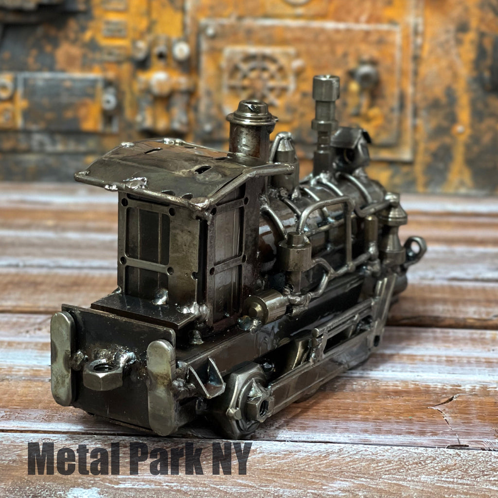 STEAMPUNK ENGINE - TRAIN (Small)