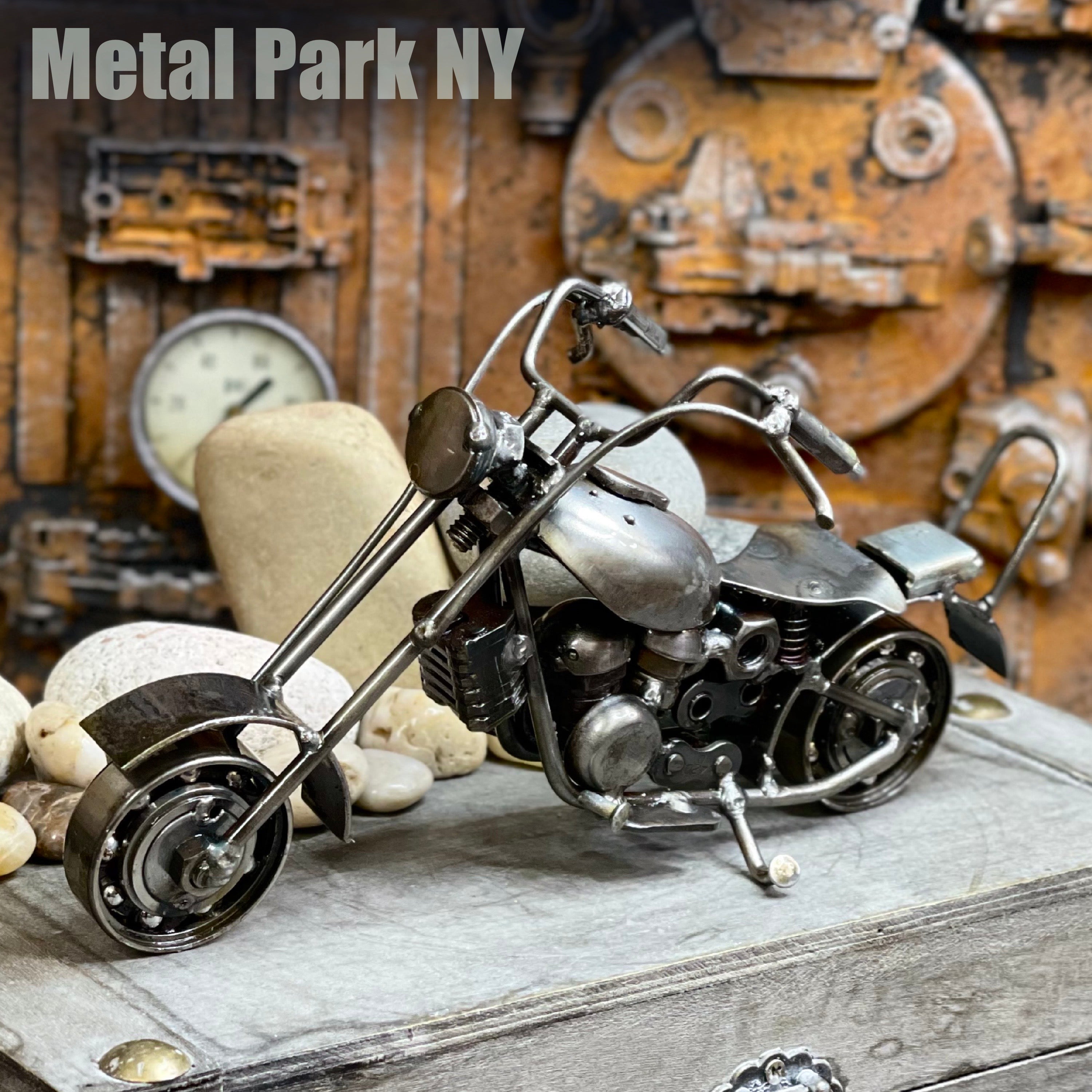 CUSTOM HARLEY CHOPPER