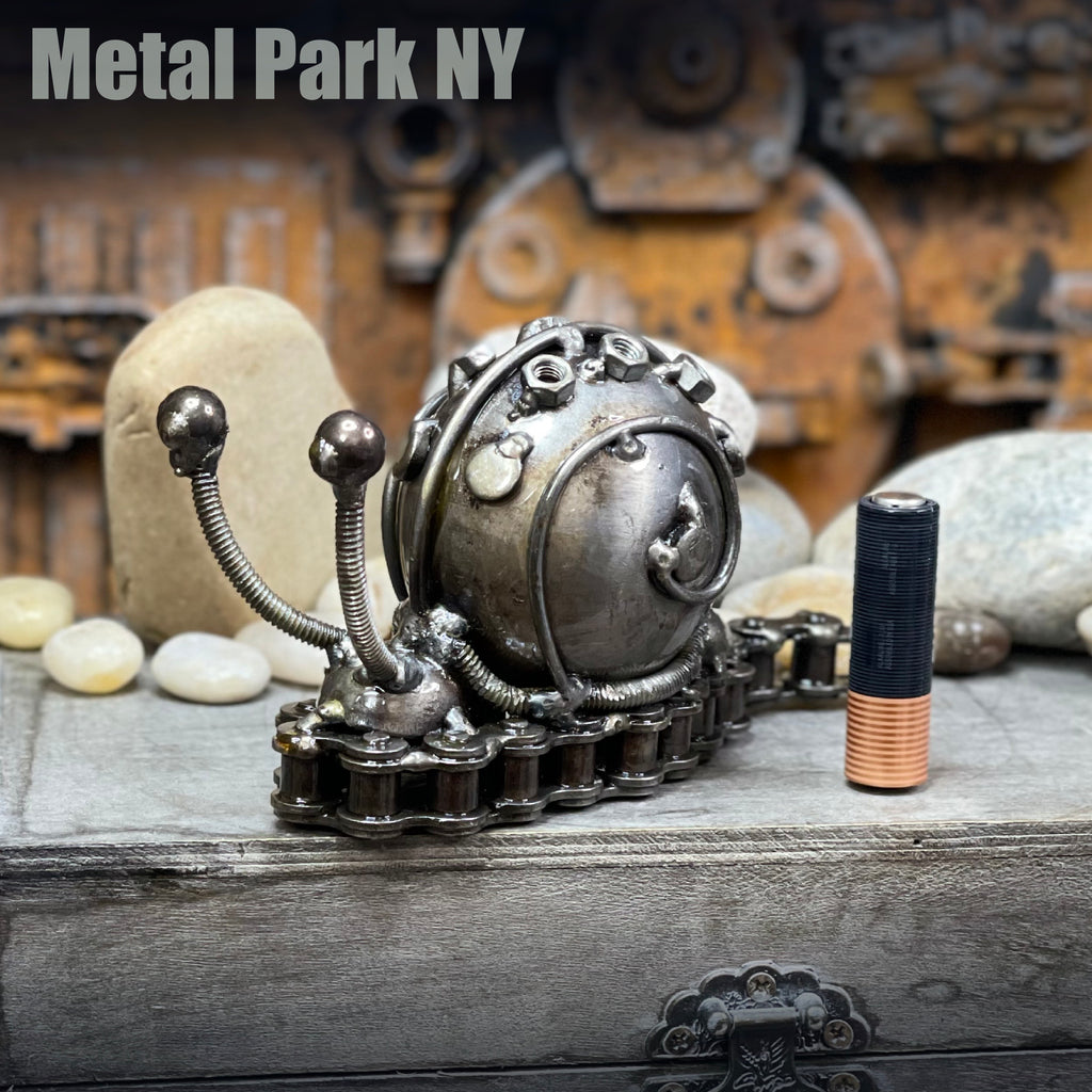 MECHANICAL SNAIL