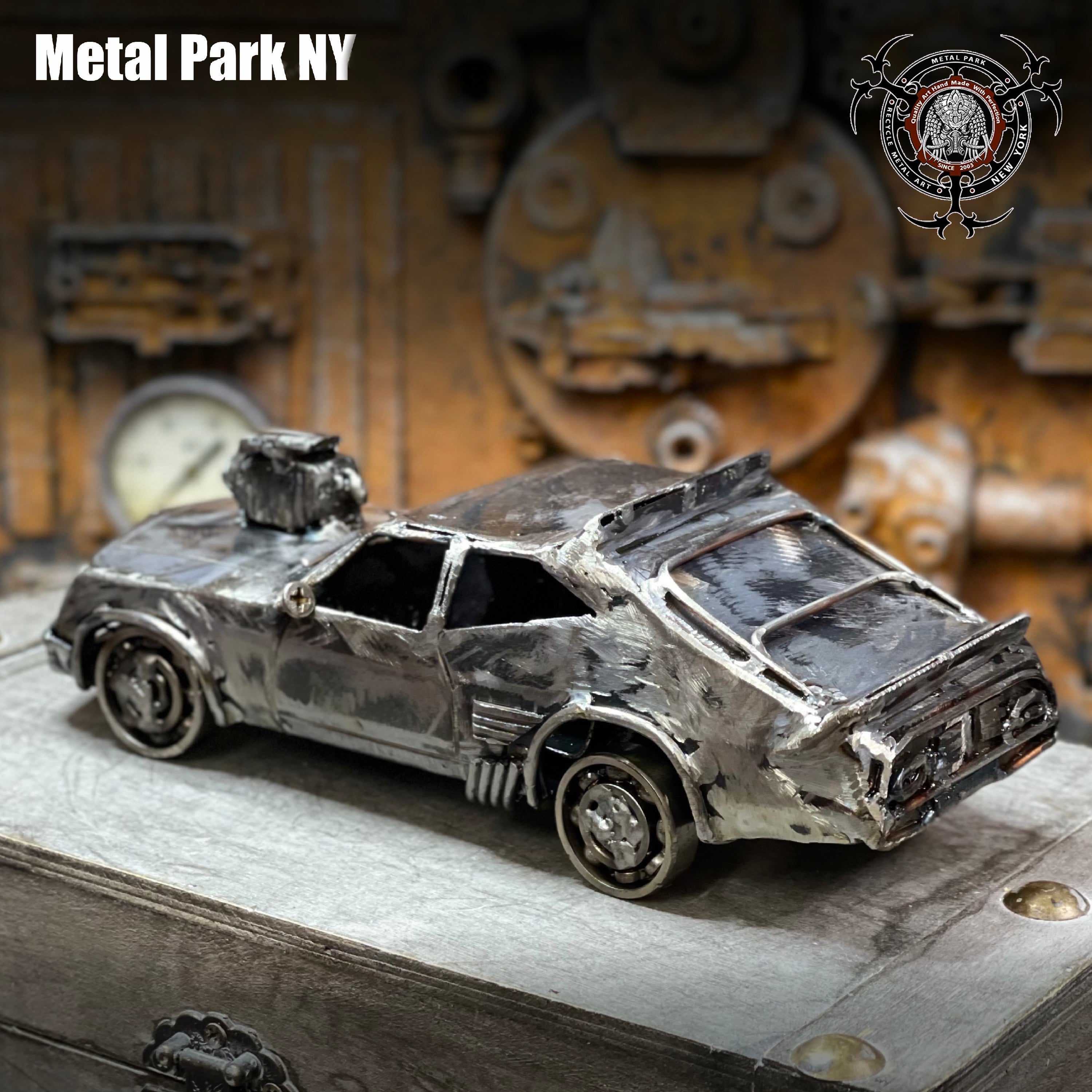 THE MAX CAR - M