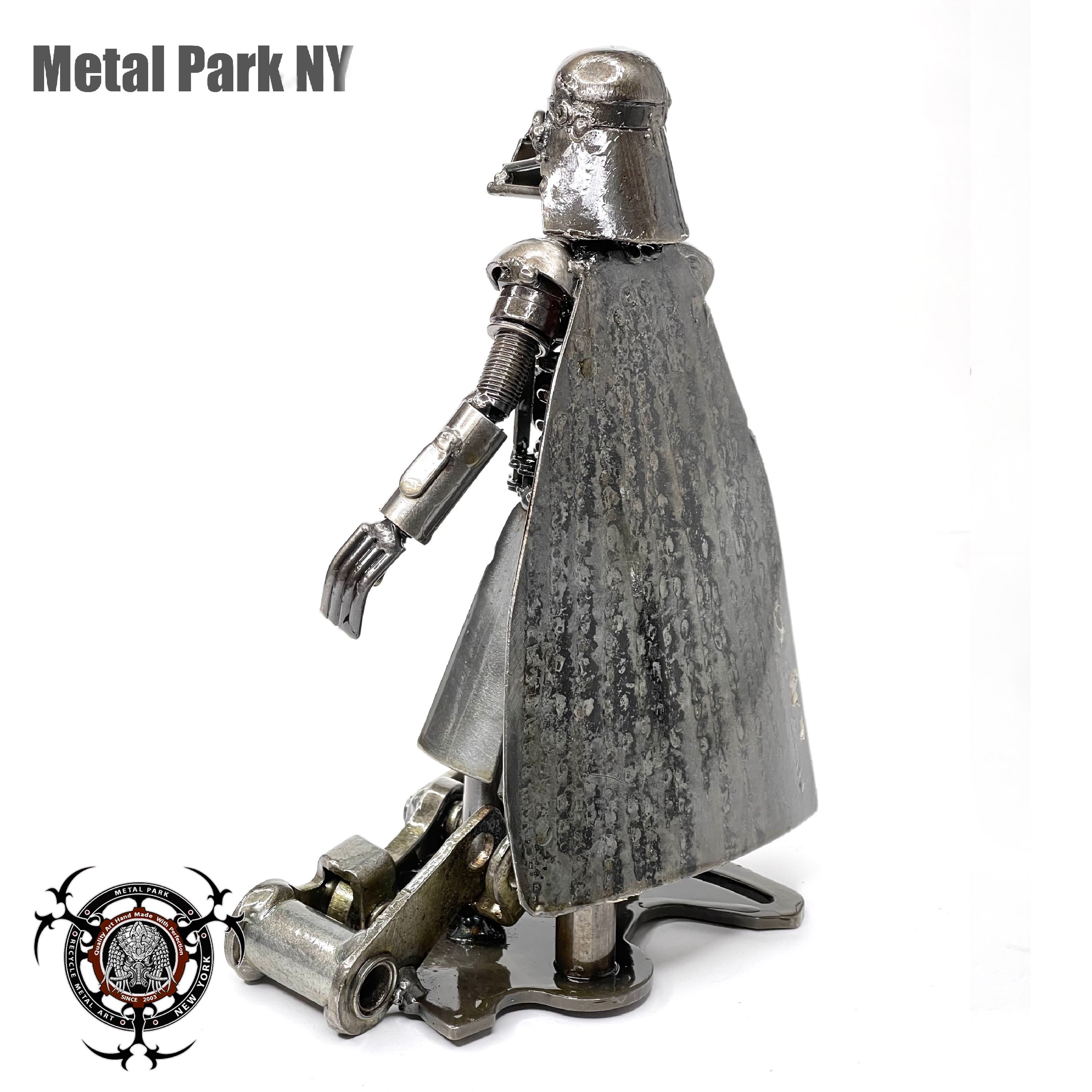 DARTH - Small