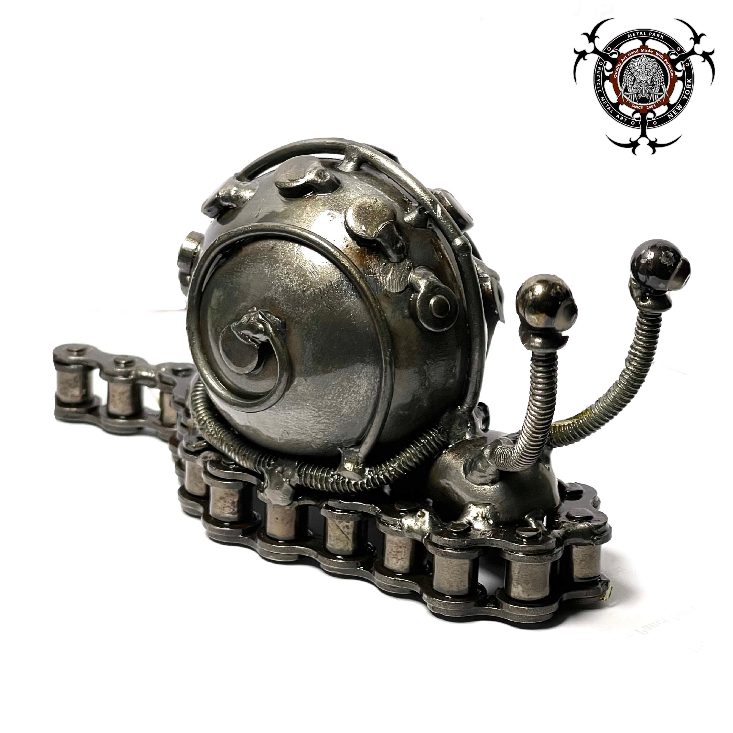 MECHANICAL SNAIL