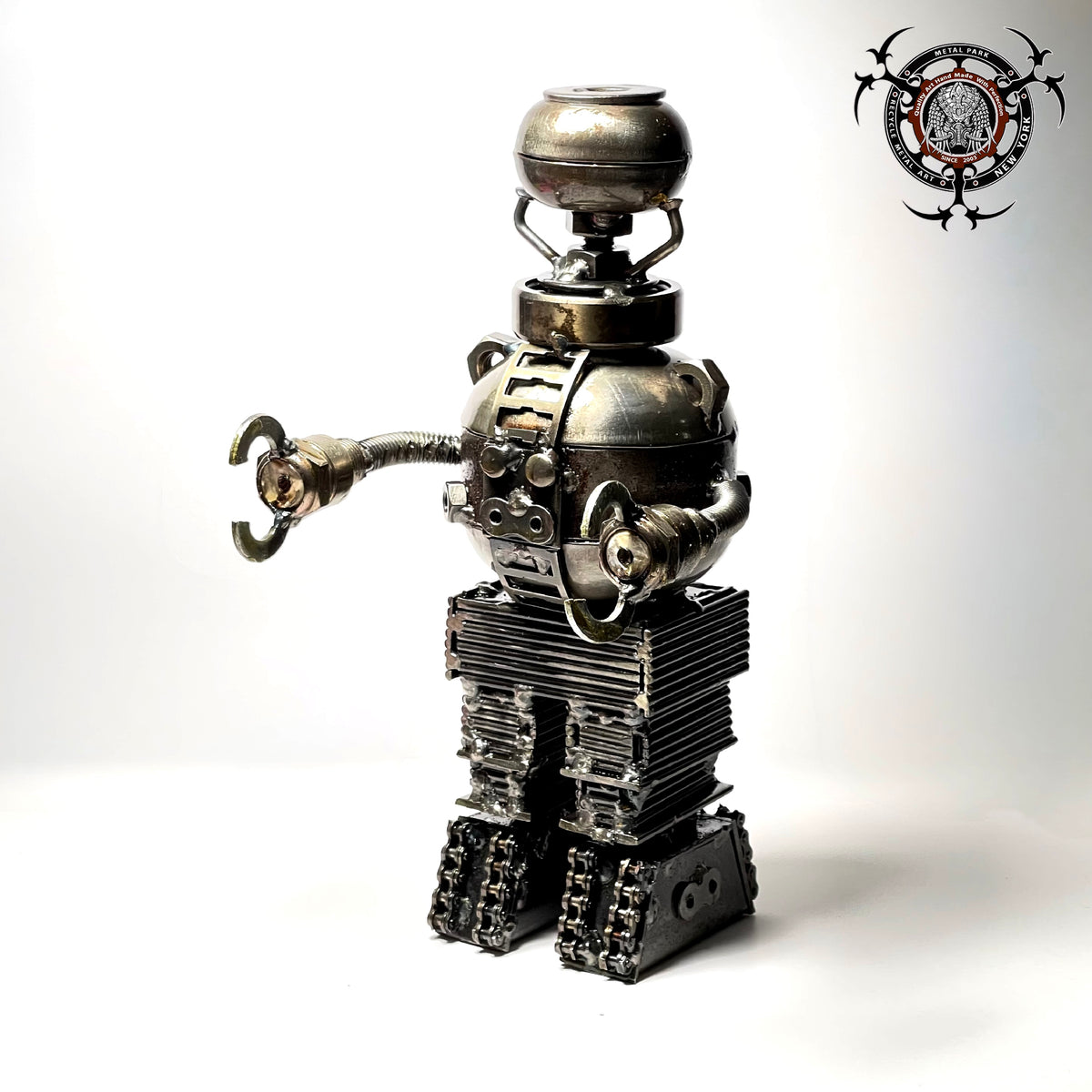 B-99 ROBOT