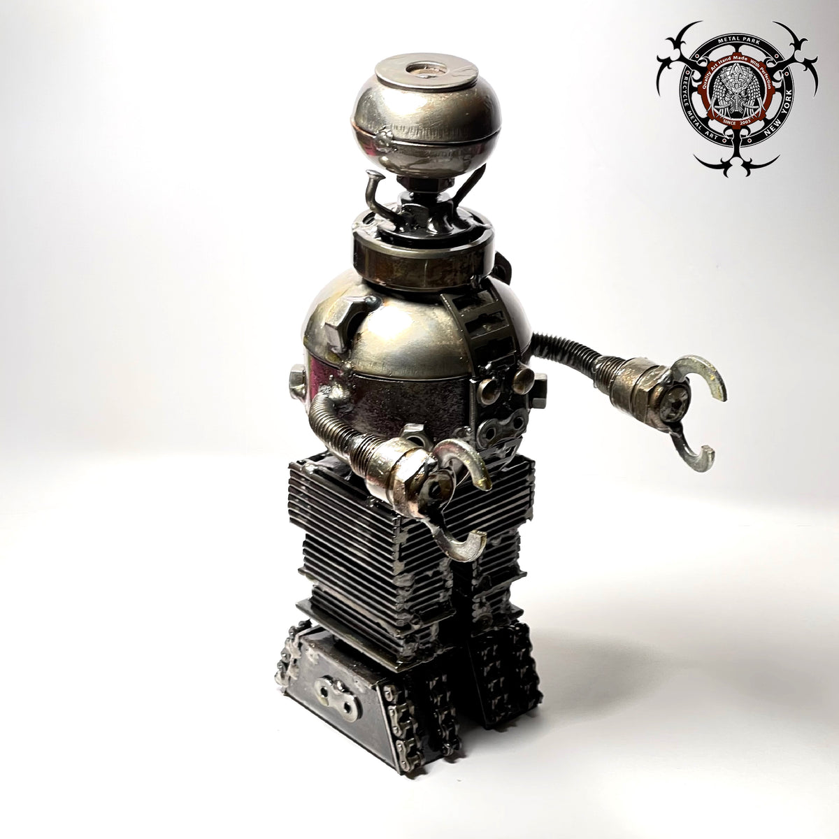 B-99 ROBOT