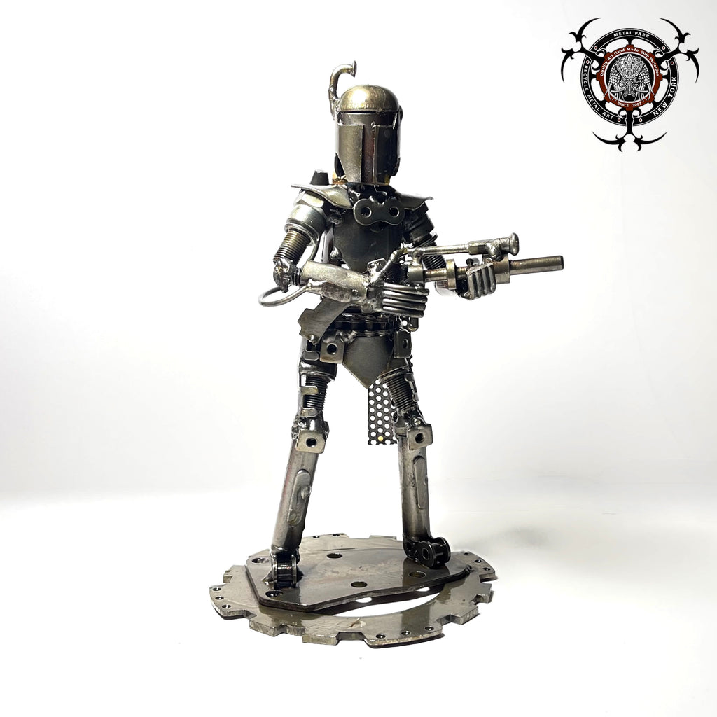 BOBA HUNTER Small