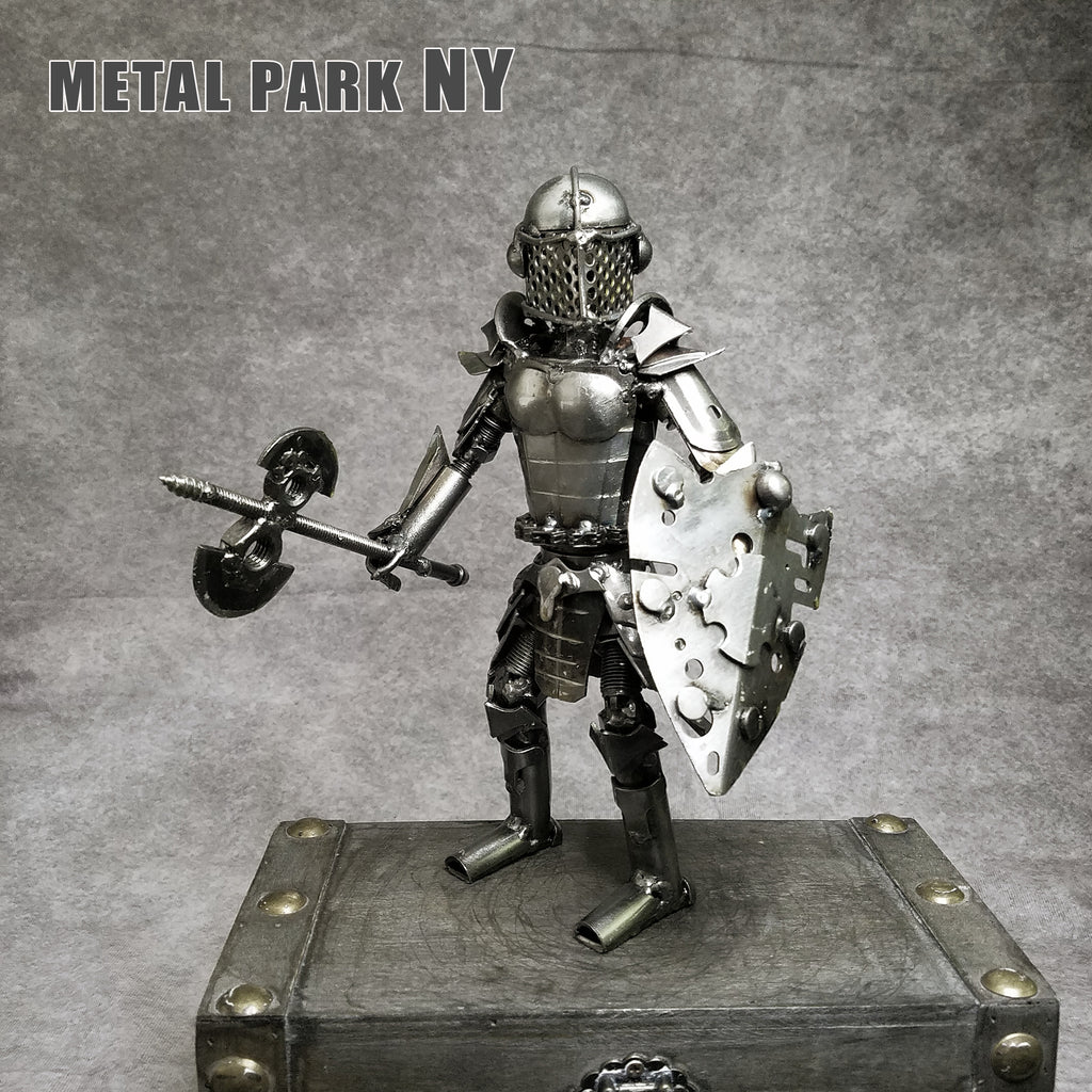 IRON KNIGHT Large