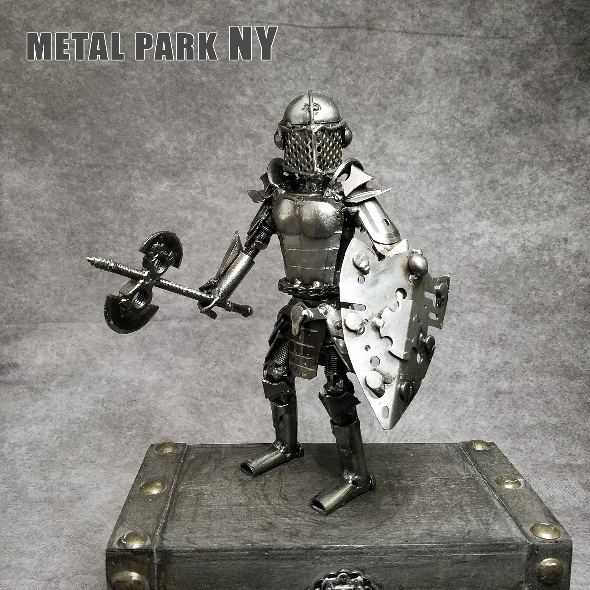 IRON KNIGHT Large