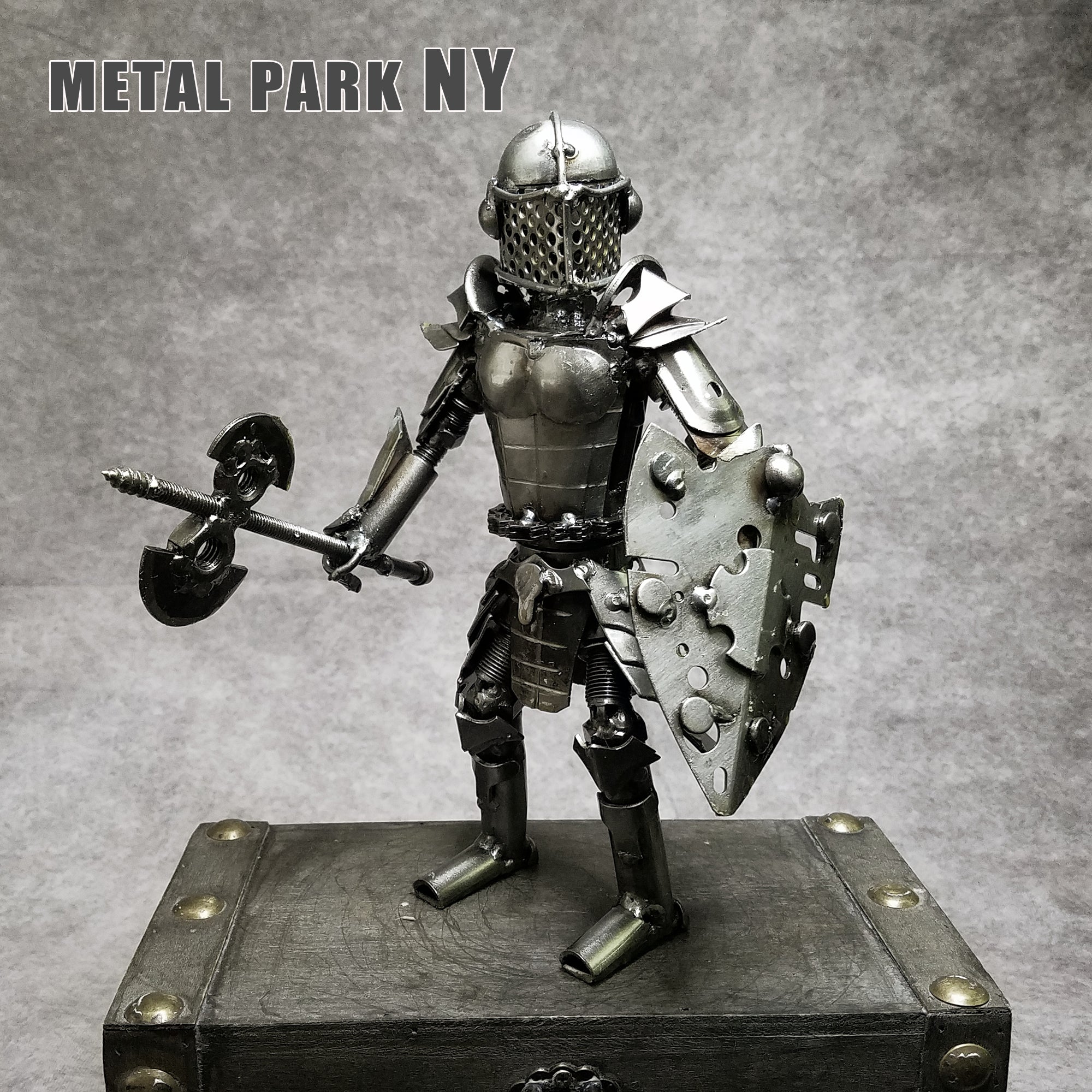 IRON KNIGHT Large